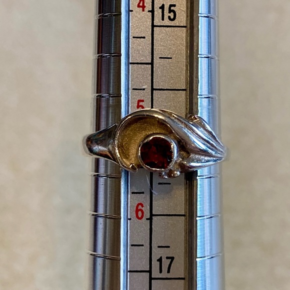 Sterling Garnet Ring - Picture 10 of 11